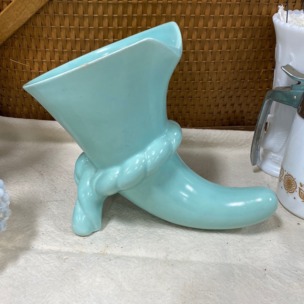 HEAGER CORNUCOPIA POTTERY